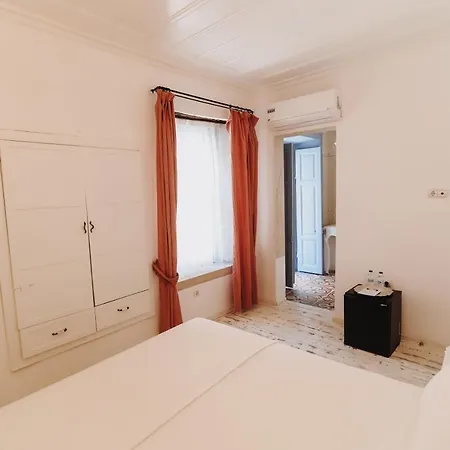 Han/Misafirhane Tashmahal Alaçatı