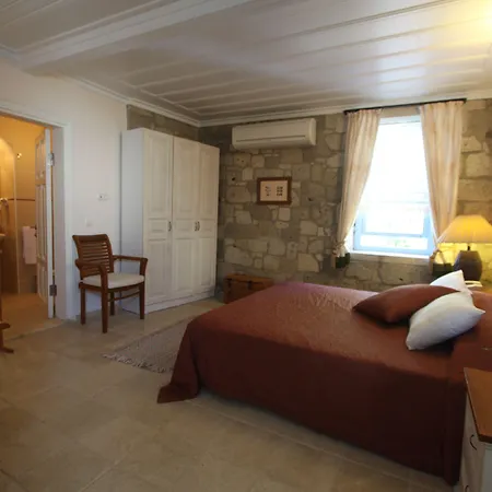 Tashmahal Han/Misafirhane Alaçatı