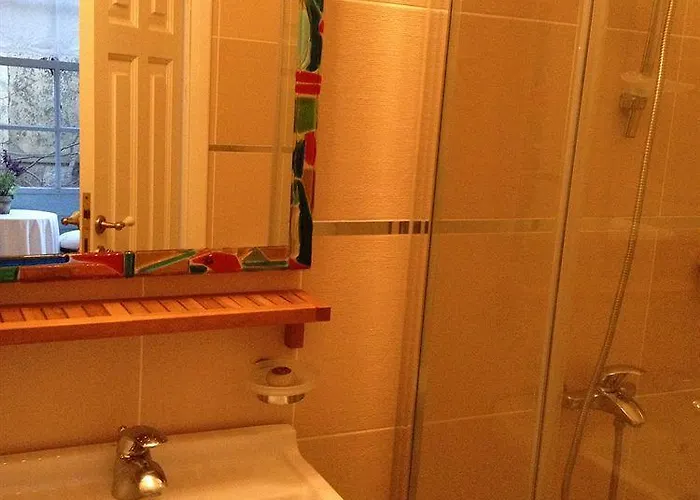 Mini-hôtel Tashmahal