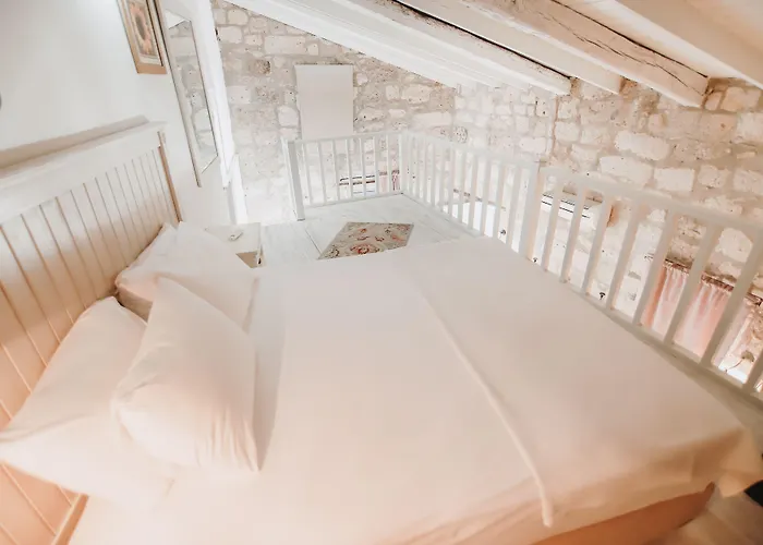 Tashmahal Penzion 3*